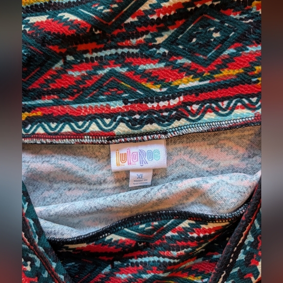 LuLaRoe Geometric and Striped Pencil Skirt Lot - Picture 2 of 4